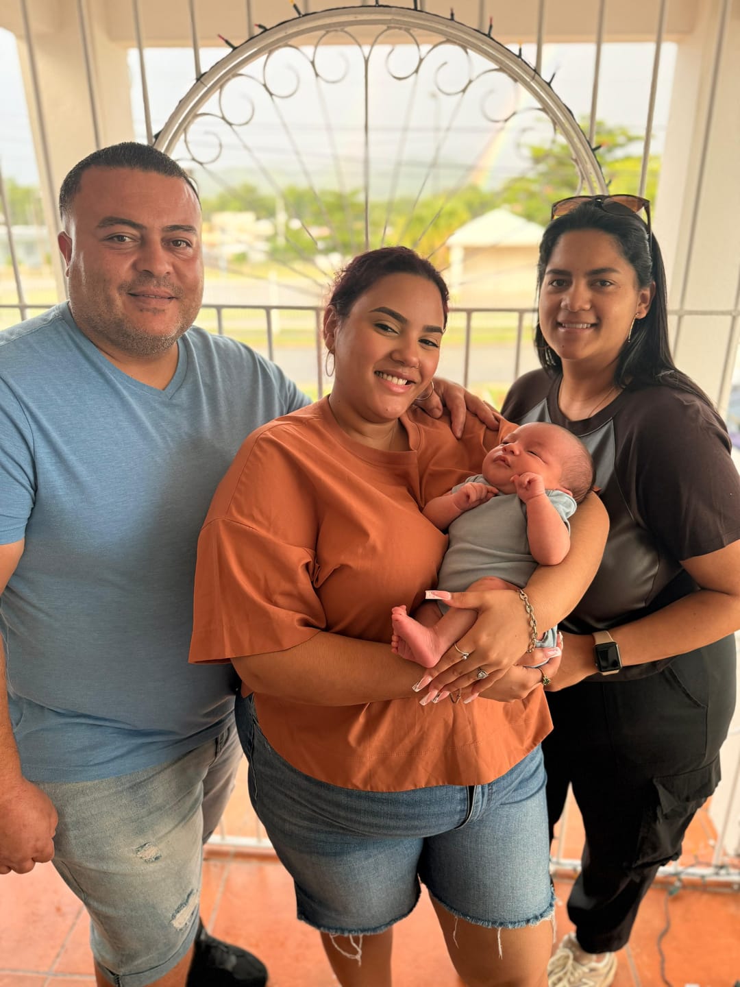Customer photo review of (5) Imanes Personalizados 2x2