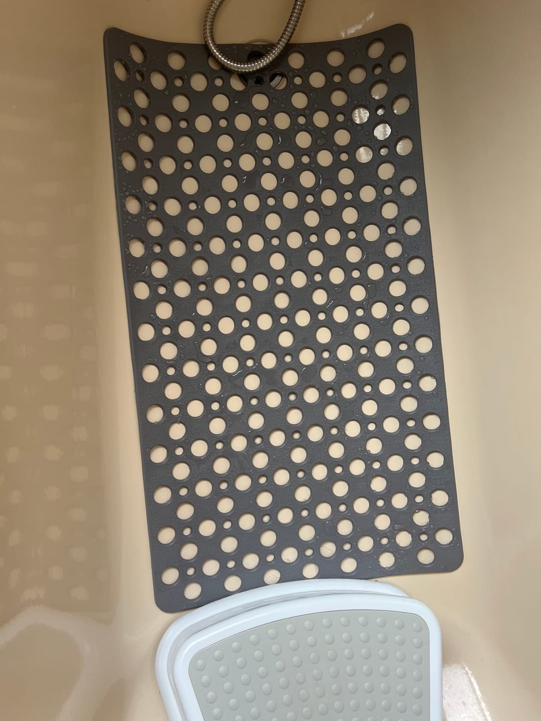 Customer photo review of Secure Shower Mat - Antibacterial & Non-Slip