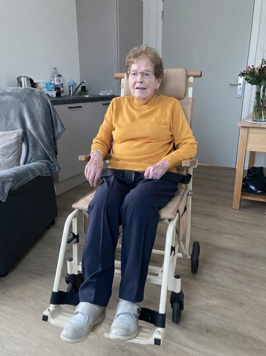 Customer photo review of Bring Mom Along – Foldable Comfort Chair