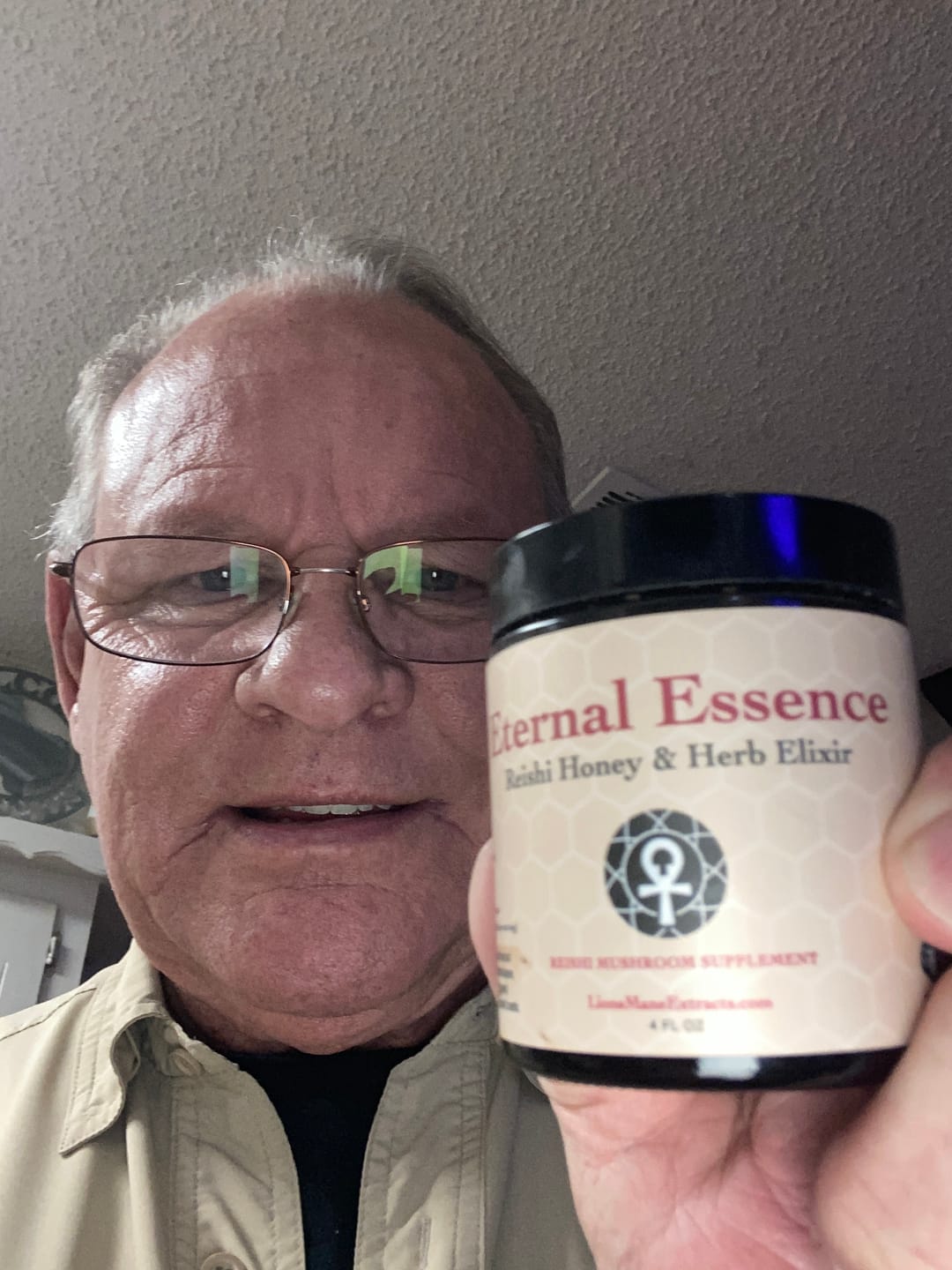 Customer photo review of Eternal Essence - Reishi Mushroom Honey Elixir