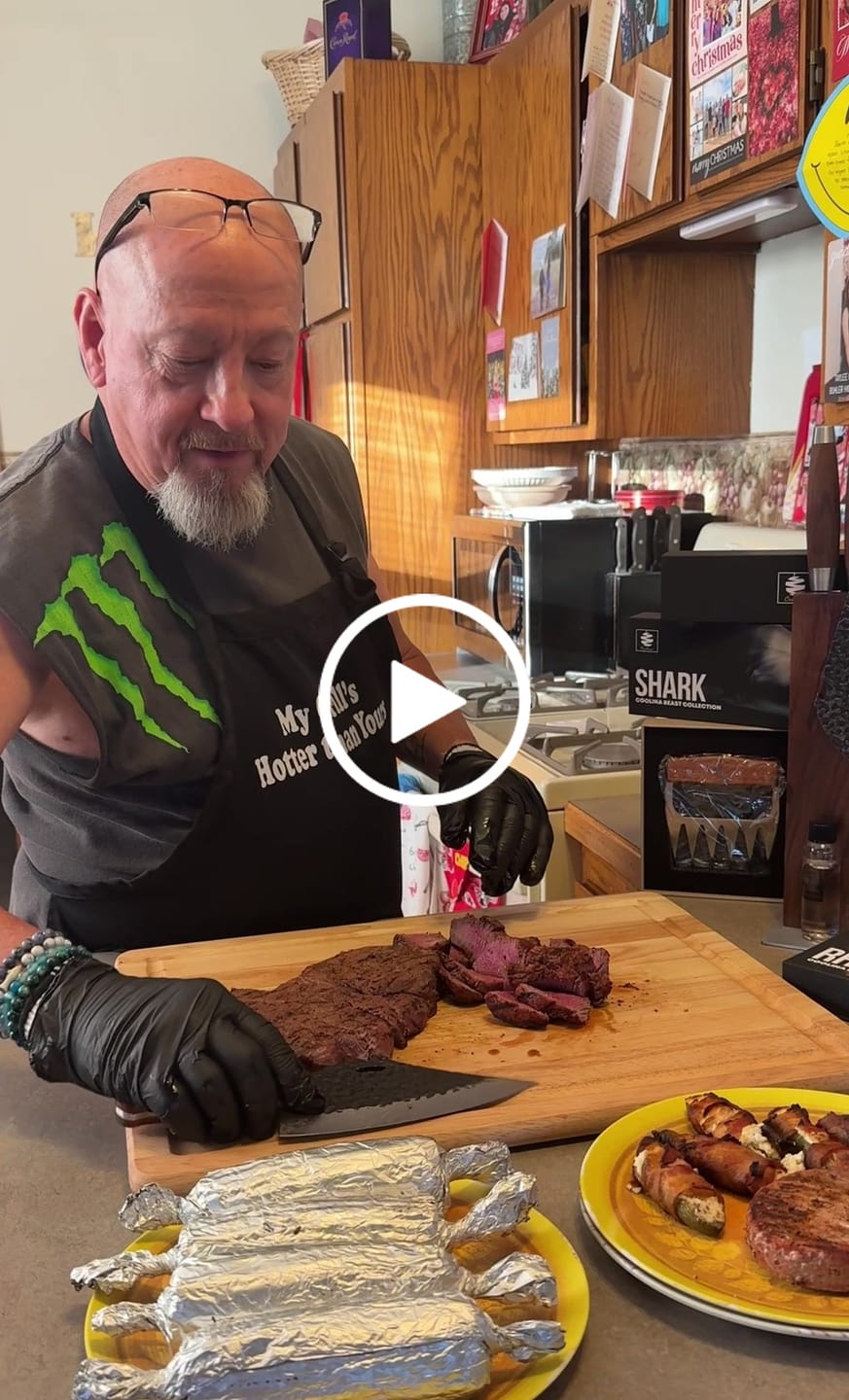 Customer video review of Whale 5.8" Chef Knife