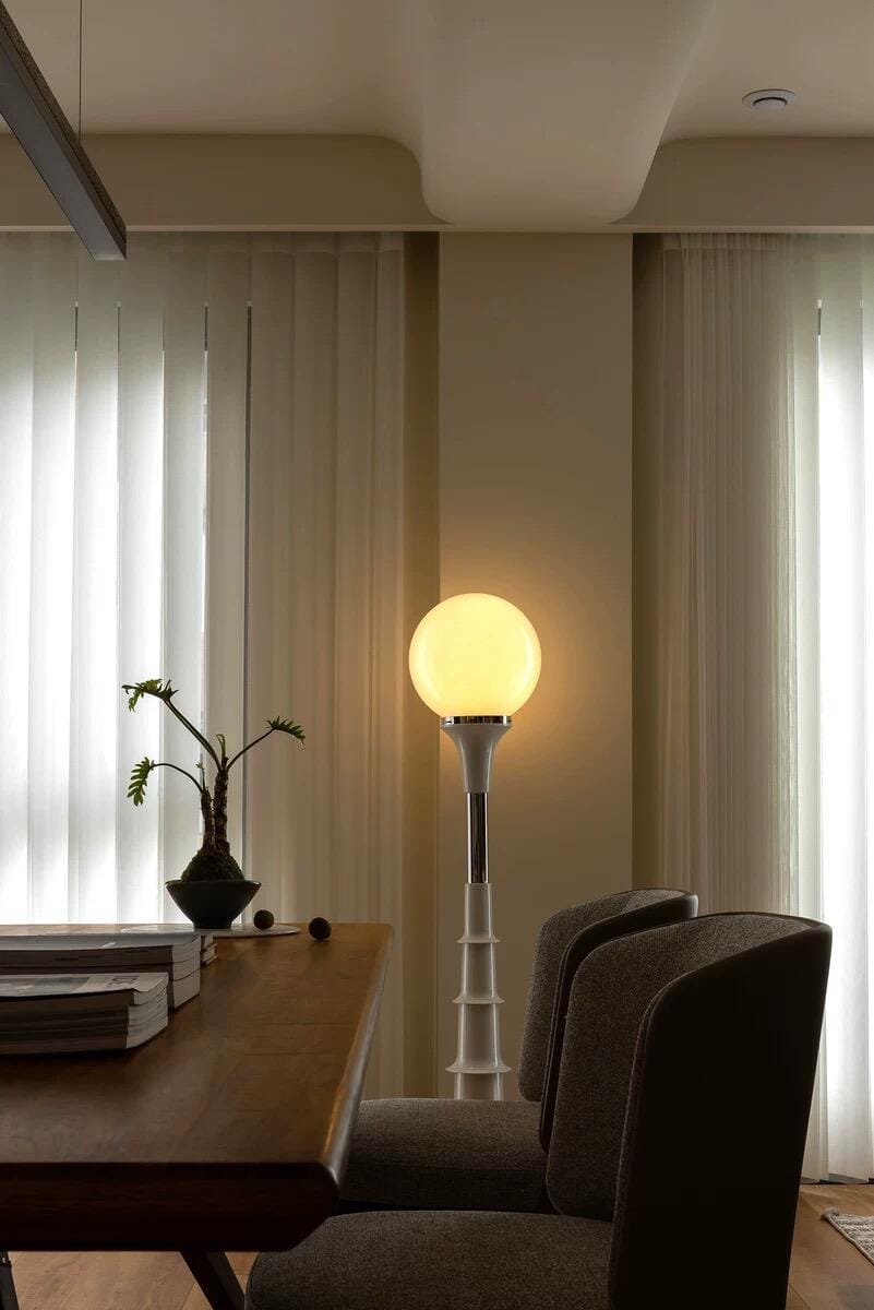 Customer photo review of Acrylic Globe Floor Lamp, Stacked Iron Stand, In-Line Switch, 145 cm
