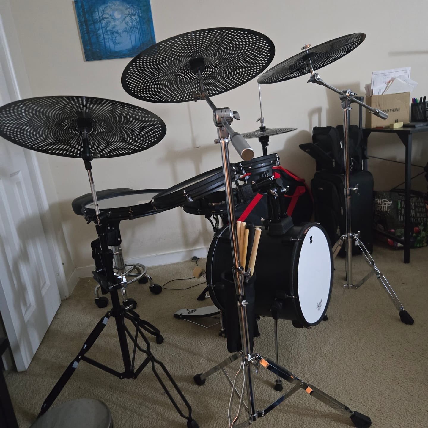 Customer photo review of Jungle Pad 5-piece Portable Drum Set, 14"