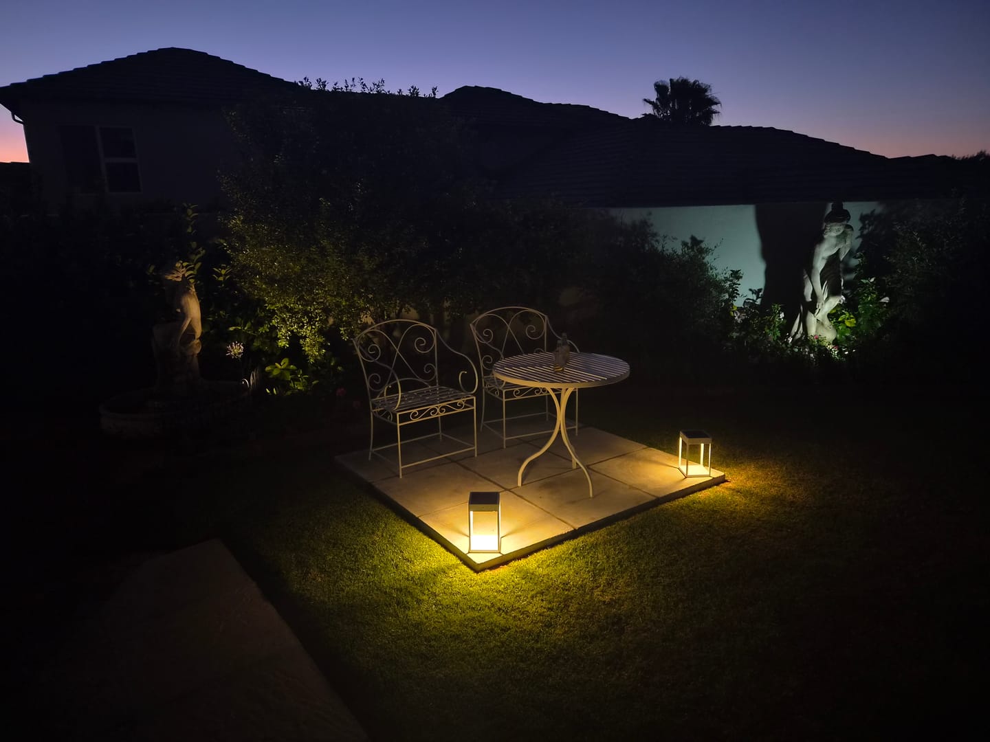 Customer photo review of Luxury Metal Solar Lantern