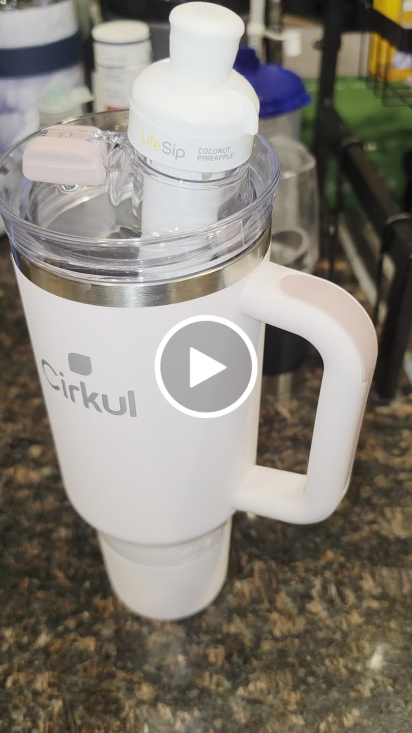 Customer video review of LifeSip Coconut Pineapple