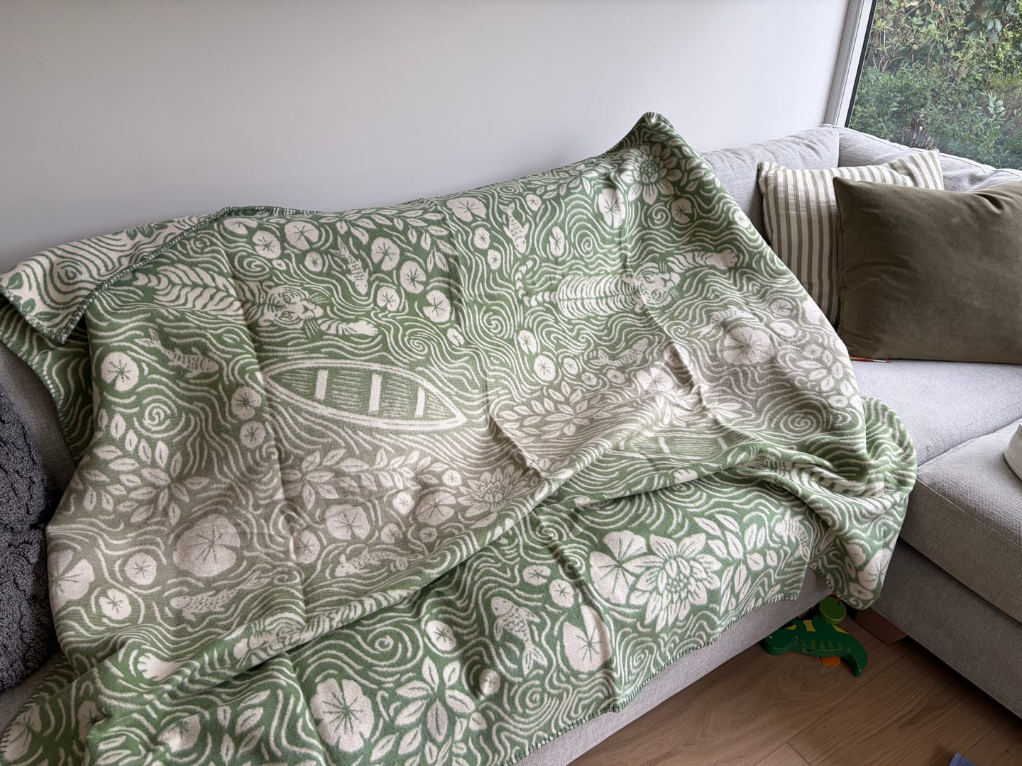 Customer photo review of Water Tigers ‘Breathe’ Brushed Cotton Blanket - Single Size