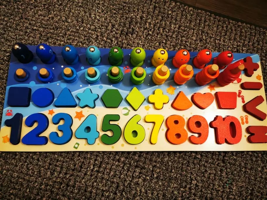 Customer photo review of Montessori Board™- Wooden Educational Table