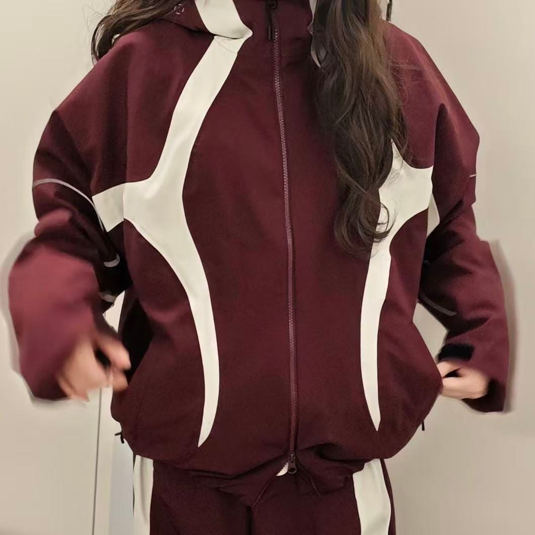 Customer photo review of Pulse 3L Insulated Ski Jacket - Unisex | High Experience