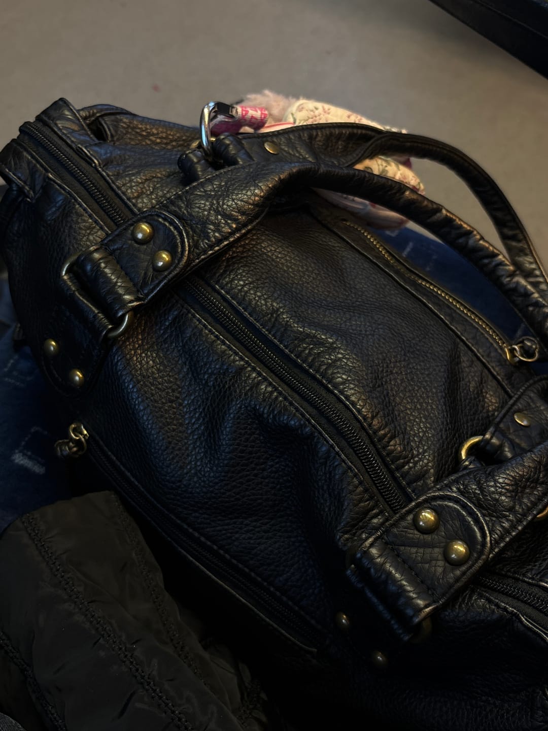 Customer photo review of Arabell Shoulder Bag