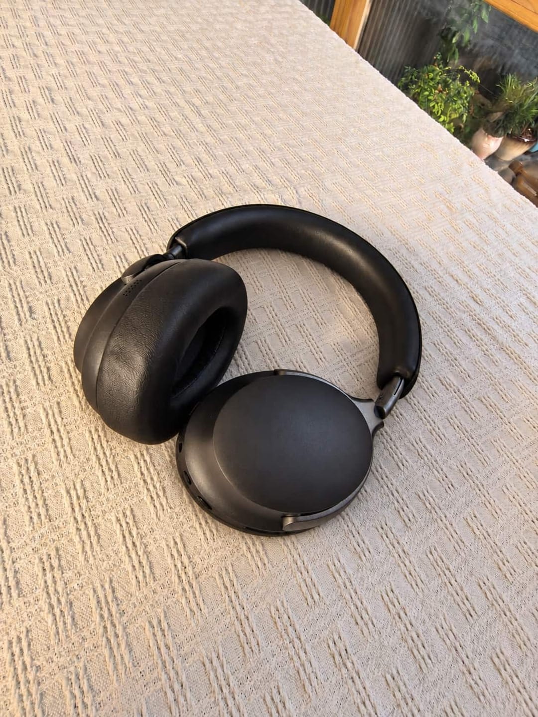 Customer photo review of Oryzom AirBeat Max – Casque sans fil circum-aural avec réduction active du bruit et son hi-fi puissant