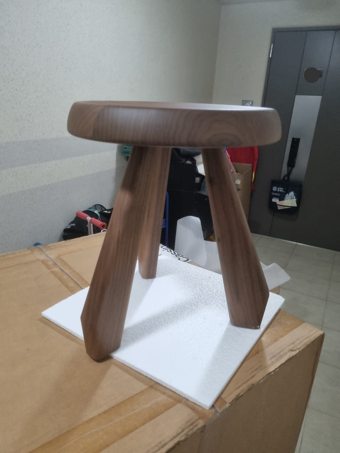 Customer photo review of 타보레 메리벨 로우 테이블-스툴