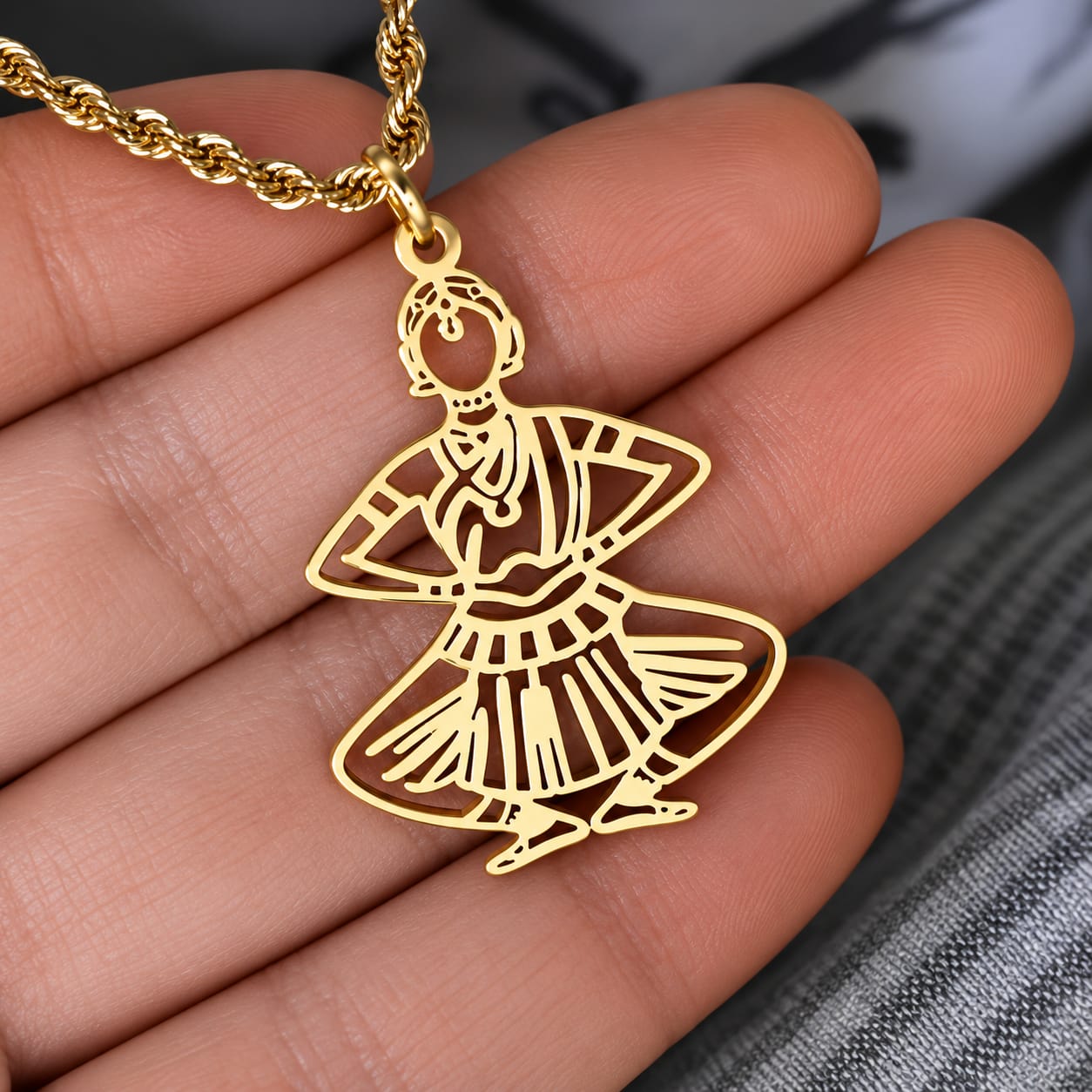 Customer photo review of Doodle™ - Custom Drawing Necklace
