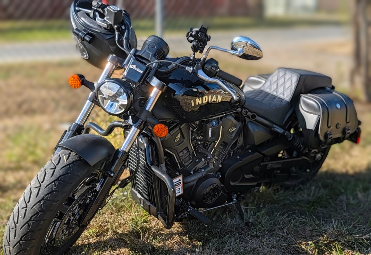 Customer photo review of 25L - SpiritBlade Medium 2025+ Indian Scout Sixty Bobber Leather Motorcycle Saddlebags