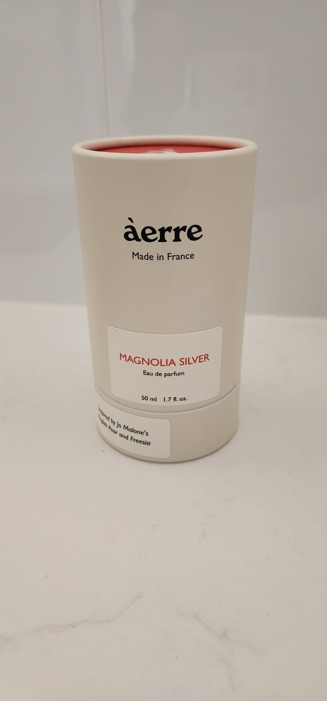 Customer photo review of Magnolia Silver