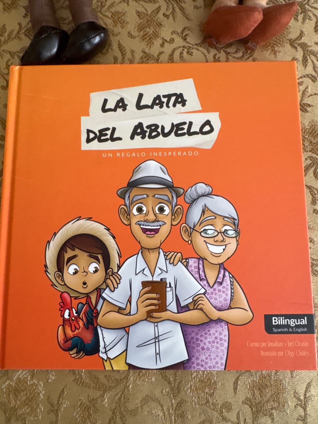 Customer photo review of La Lata del Abuelo | Libro Bilingüe