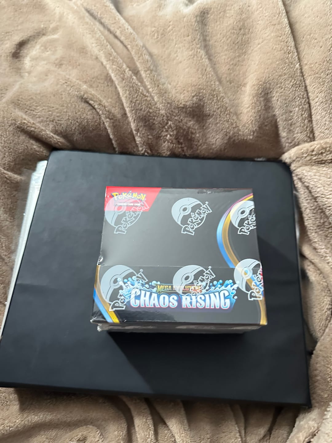 Customer photo review of ME Chaos Rising Booster Box