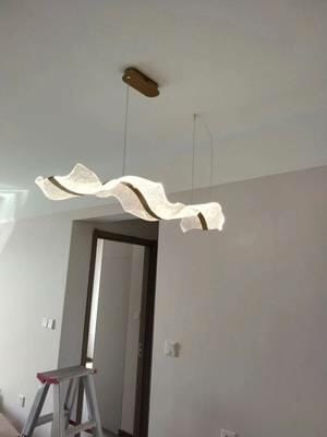 Customer photo review of Gold Pendant Light, Linear Wavy Acrylic Shade, 100 to 150 cm