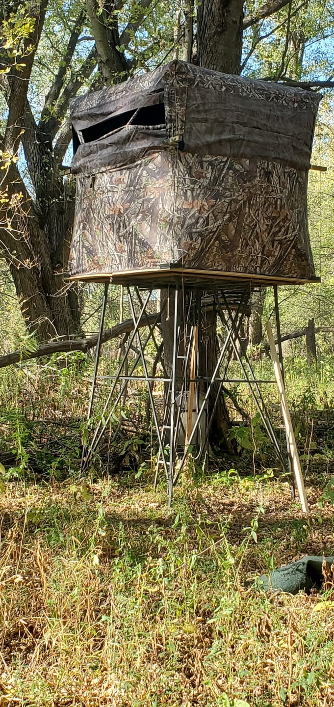 Customer photo review of OptiVue 360° See Through Pop Up Blinds | 3-4 Person Heavy-Duty Camouflage Ground Blind | Deer Blinds for Hunting with 90° Full-Access Door