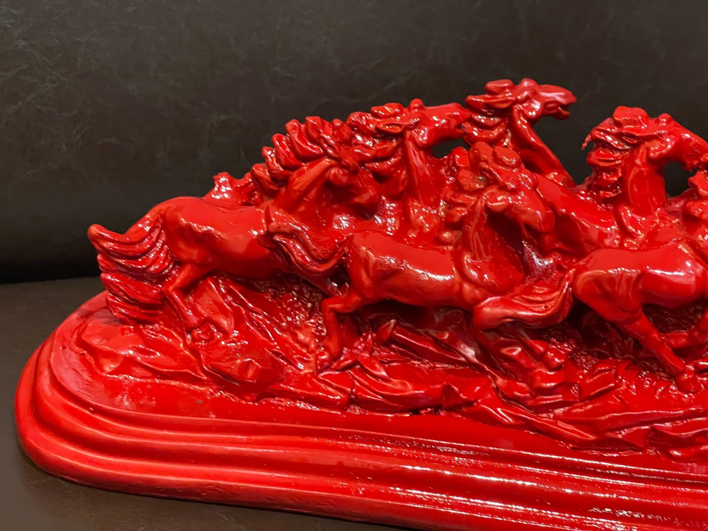 Customer photo review of Majestic Twelve Red Running Horses Resin Sculpture Vastu Remedy for Power, Rapid Progress and Business Growth for Office, Leadership Spaces and Living Room Decor | 39 x 14 cm | 1.6 kg
