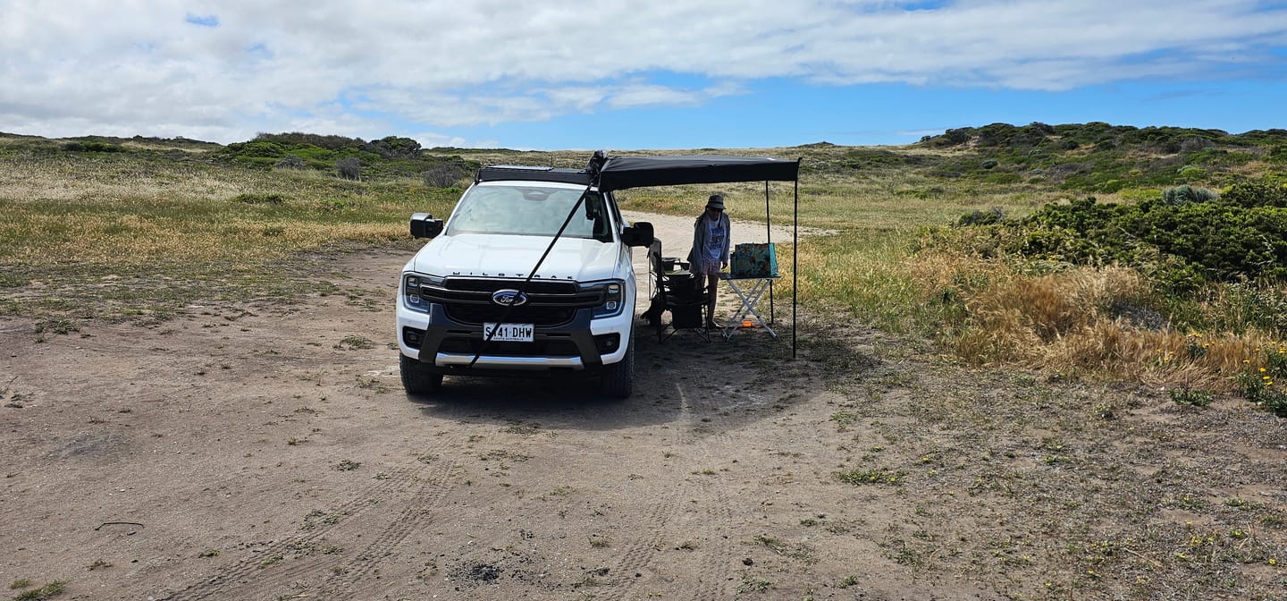 Customer photo review of OPENROAD 180 Free Standing Awning（Pre Sale.ETA:September 15）