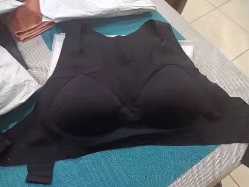 Customer photo review of Pétala Posture Comfort Bra