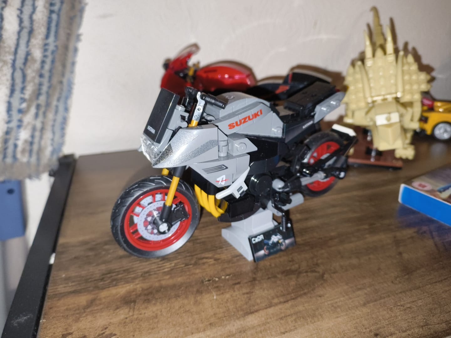 Customer photo review of Suzuki Katana Motorbike 1:12 by CaDA