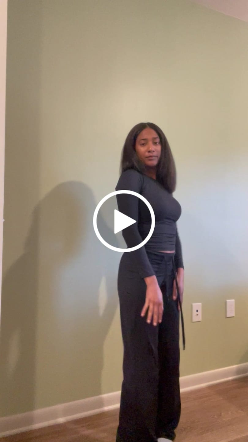 Customer video review of EVERYDAY PANT