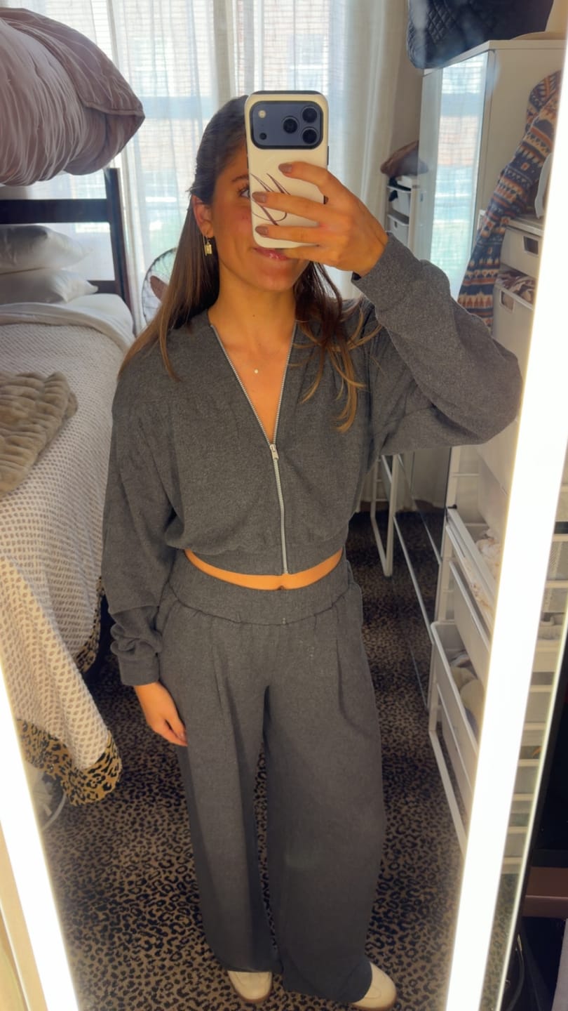 Customer photo review of Lucy Wide Leg Pant