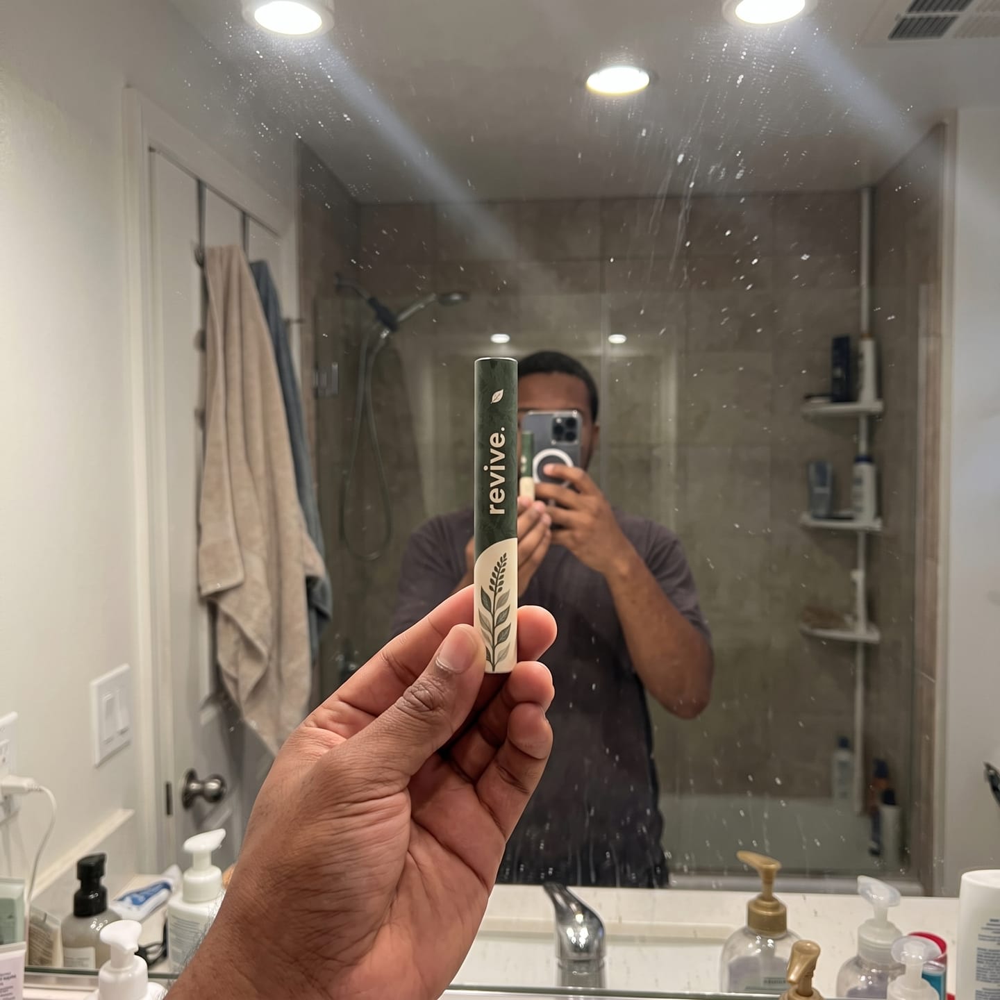 Customer photo review of Inhalador de Gordolobo Revive