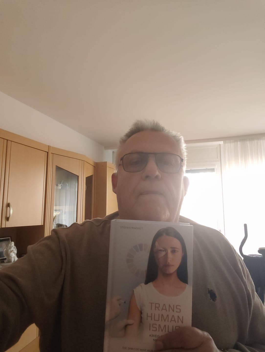 Customer photo review of Transhumanismus – Krieg gegen die Menschheit