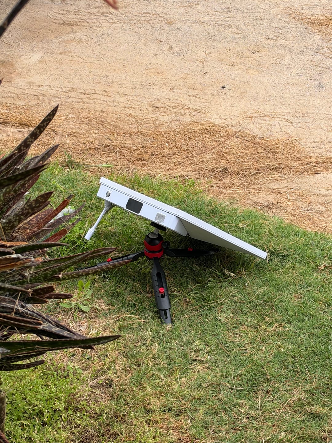 Customer photo review of PeakDo LinkPower 2 — Portable Power Bank for Starlink Mini | 99Wh | 4x4, Caravan & Off-Grid