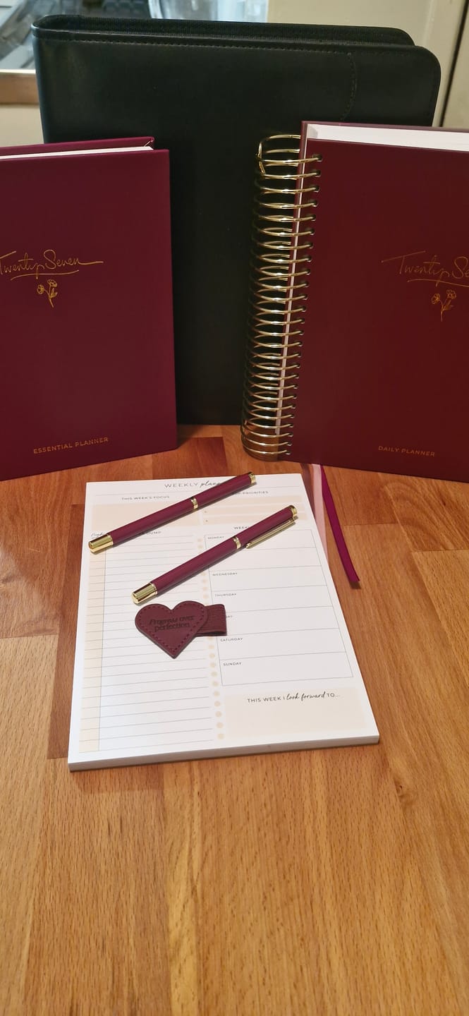 Customer photo review of 2027 Daily Planner - Berry