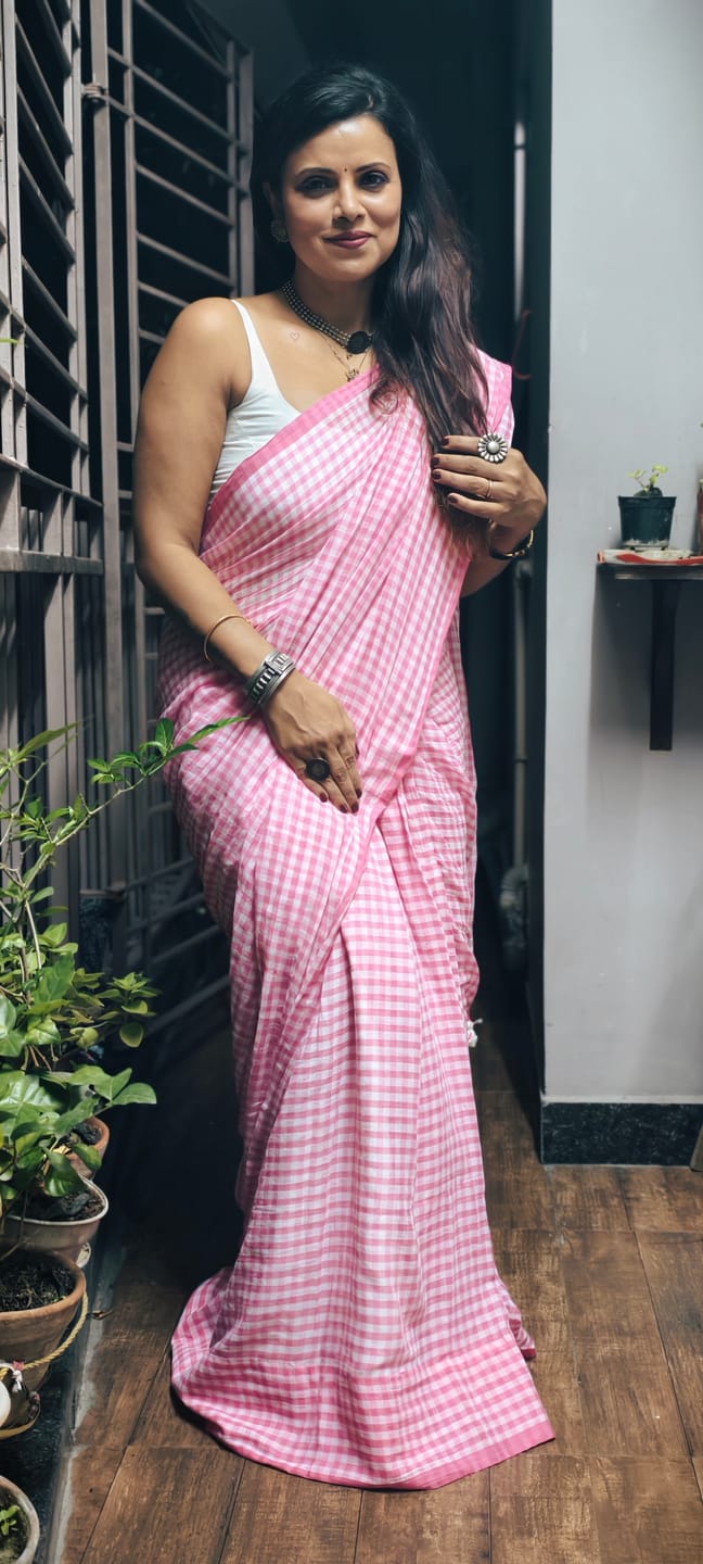 Customer photo review of Gingham Check Pink Mulmul Cotton Saree