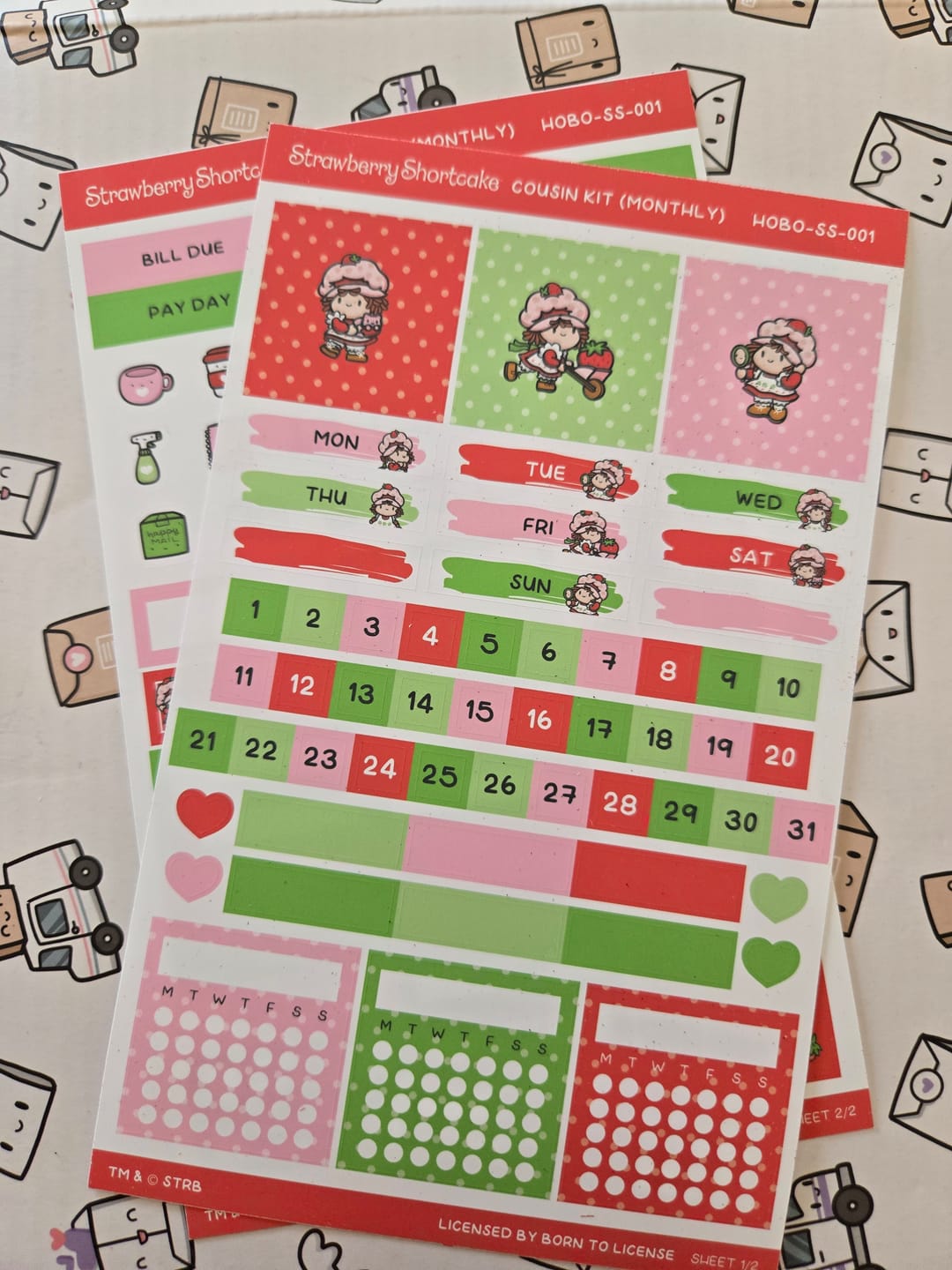 Customer photo review of Strawberry Shortcake Hobonichi Cousin Monthly Kit (Set of 2)