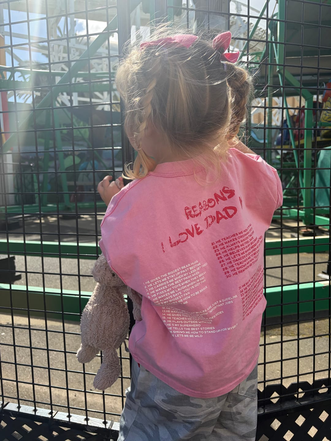 Customer photo review of Love dad tee - Rosa
