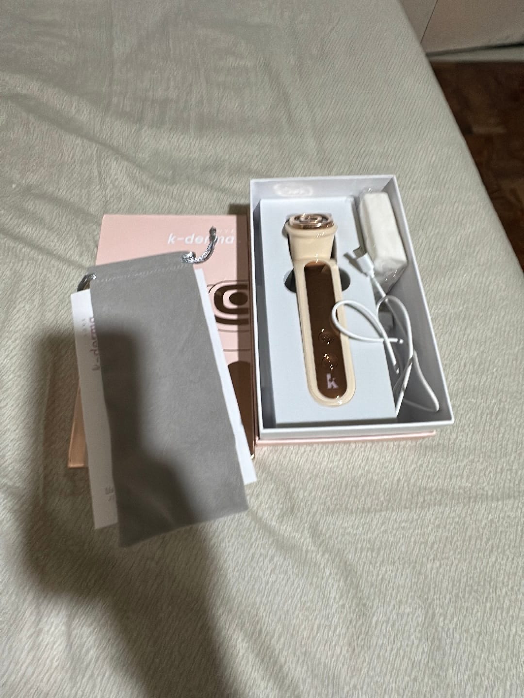 Customer photo review of Love K-Derma Face Lift Wand