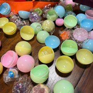 Customer photo review of Christmas Gachapon Squishy Advent Calendar