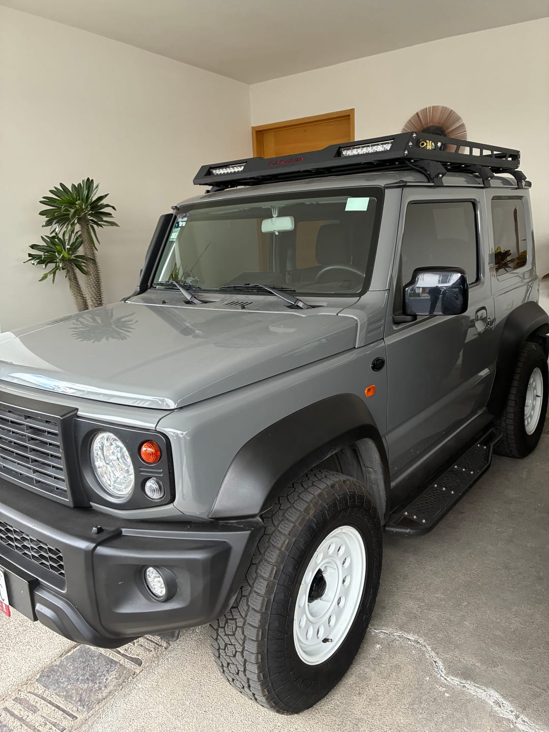 Customer photo review of Estribo Tubular para Suzuki Jimny 3-puertas
