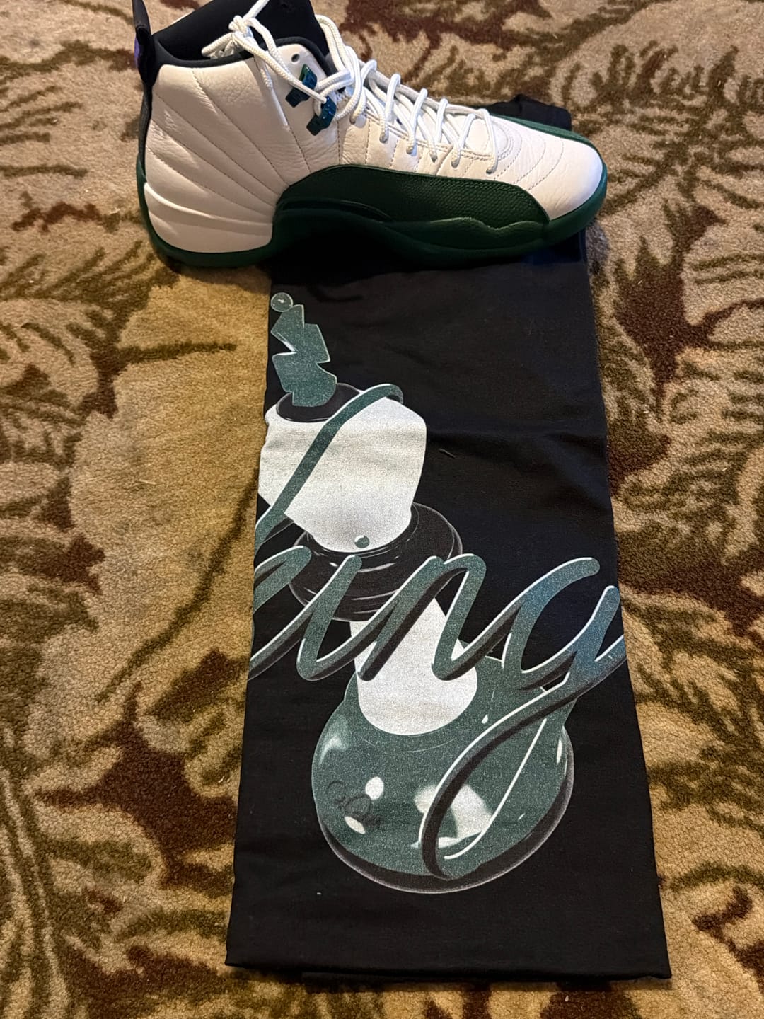 Customer photo review of 3D King Air Jordan 12 Summit Green Matching Graphic Tee