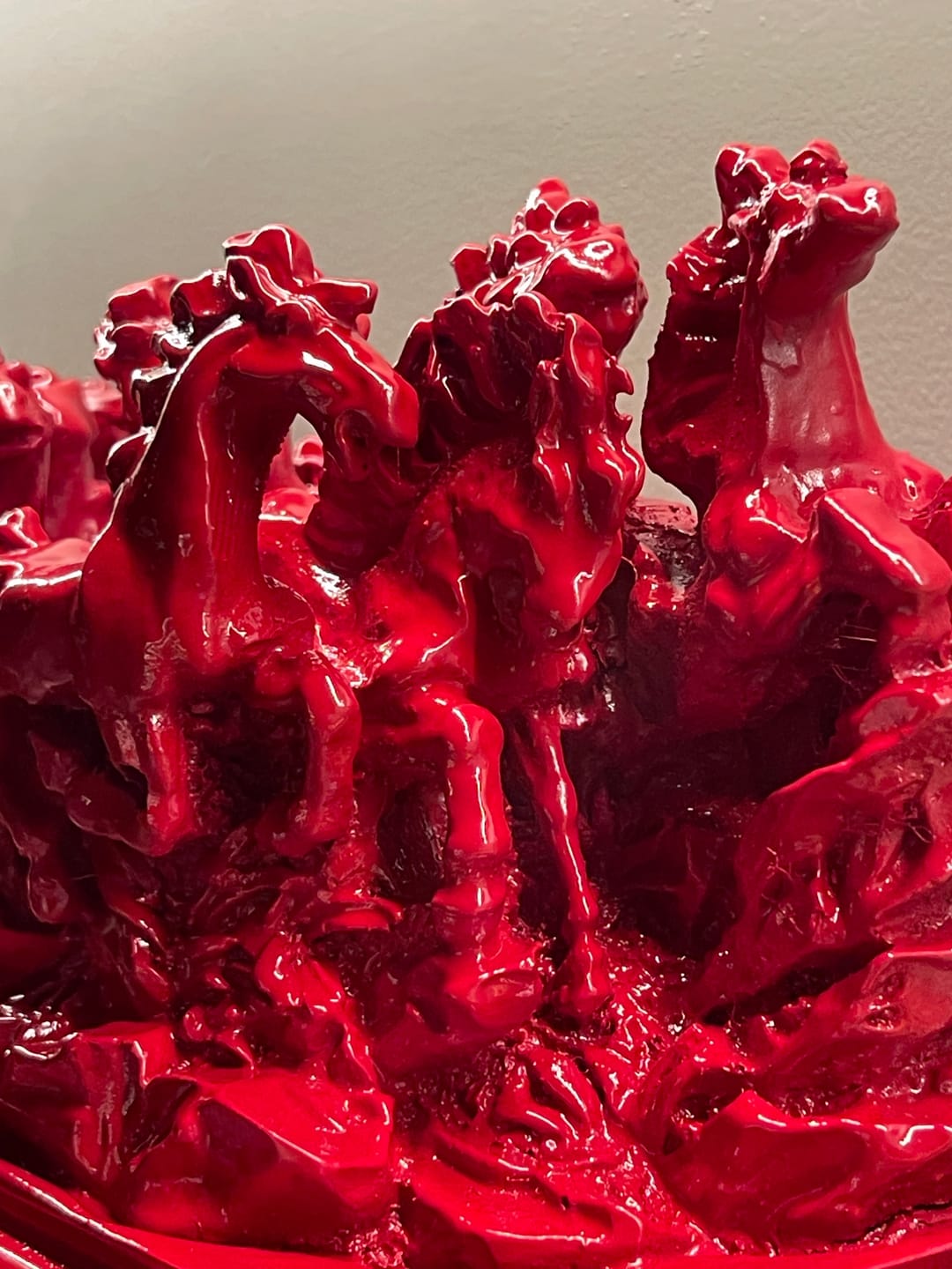 Customer photo review of Majestic Twelve Red Running Horses Resin Sculpture Vastu Remedy for Power, Rapid Progress and Business Growth for Office, Leadership Spaces and Living Room Decor | 39 x 14 cm | 1.6 kg