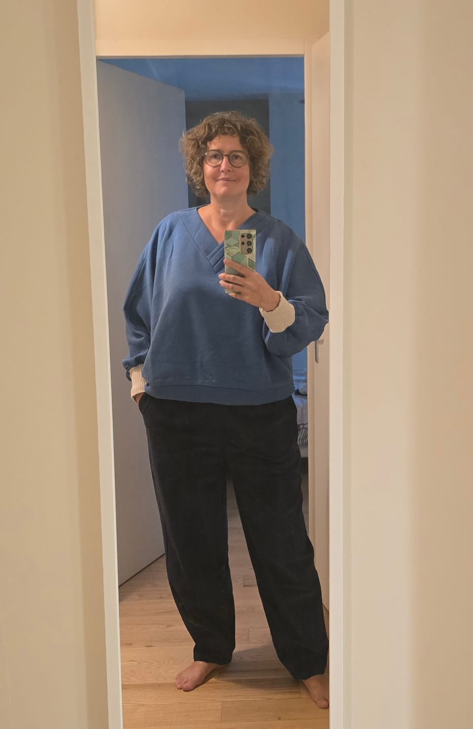 Customer photo review of Sweat Ferdinand - bleu officier - version courte