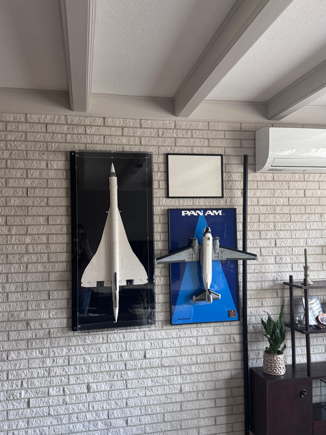 Customer photo review of （Pre-Order) Wall Display Frames For LEGO® Icons 11378 Douglas™ DC-3™ PAN AM® Airliner