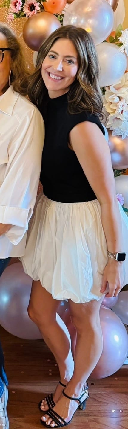 Customer photo review of Balloon Bottom Skirt Detailed Mock Neck Sweater Black/White
