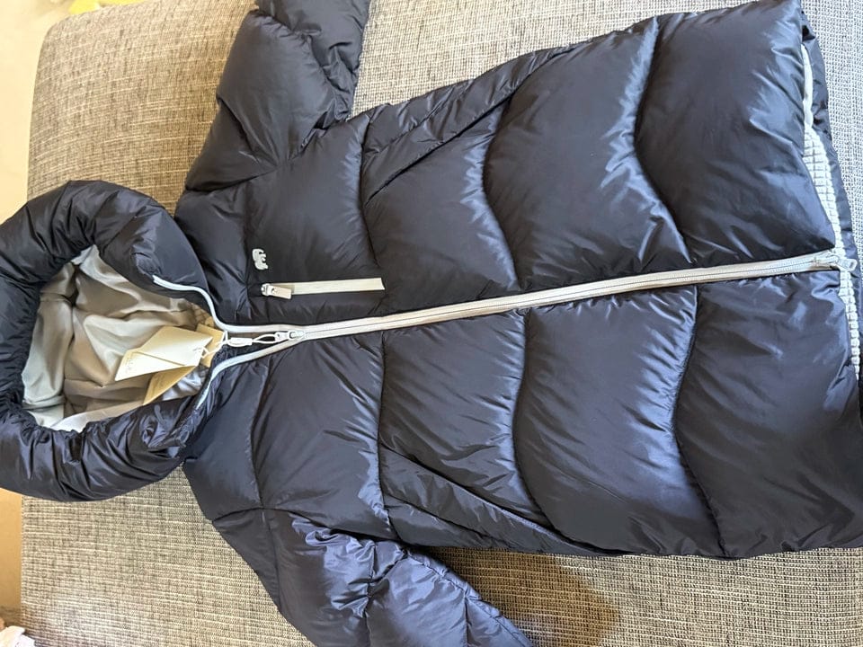 Customer photo review of Dave & Bella Kids' Water-Resistant Long Hooded Down Coat