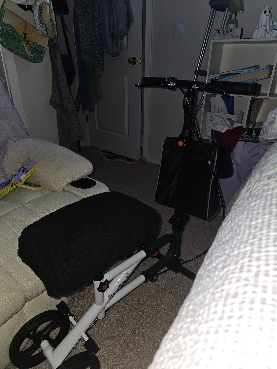 Customer photo review of HFK-9210KDB Dual-Brake All Terrain Rollator Walker with Seat and 12" Wheels