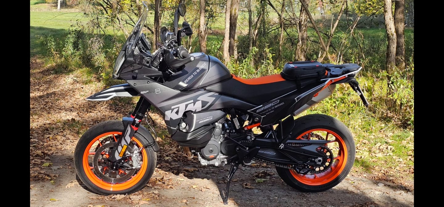 Customer photo review of KTM 890 SMT GRAPHICS - "RR-Tech" (Black)