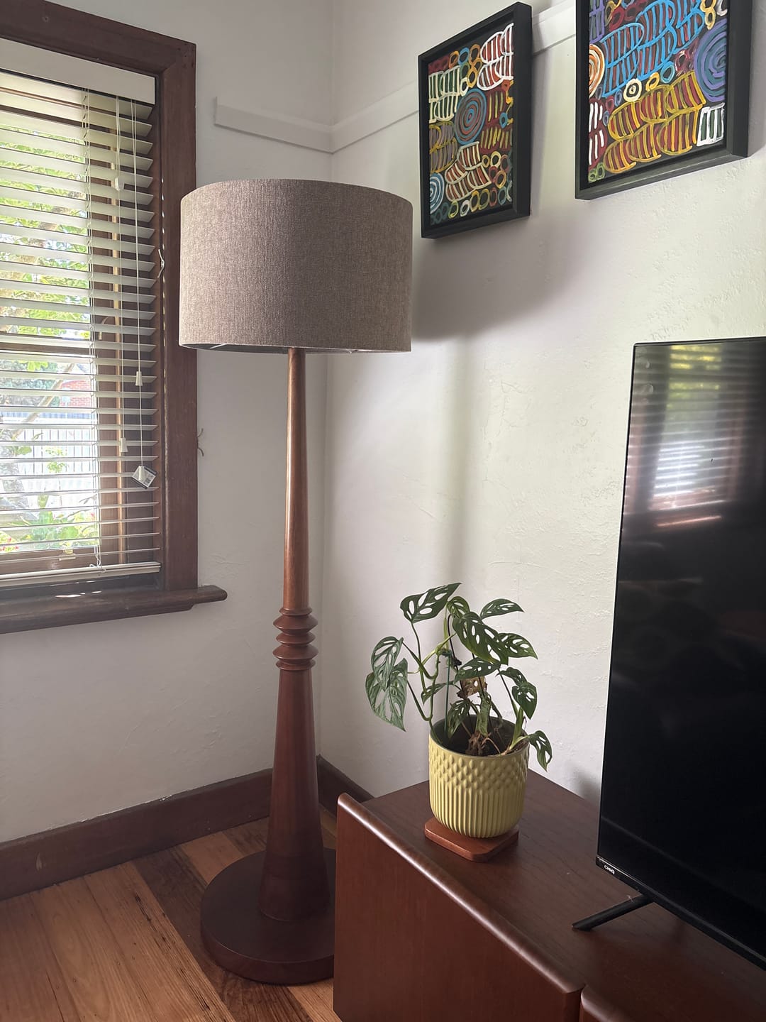 Customer photo review of Sculptural Floor Lamp