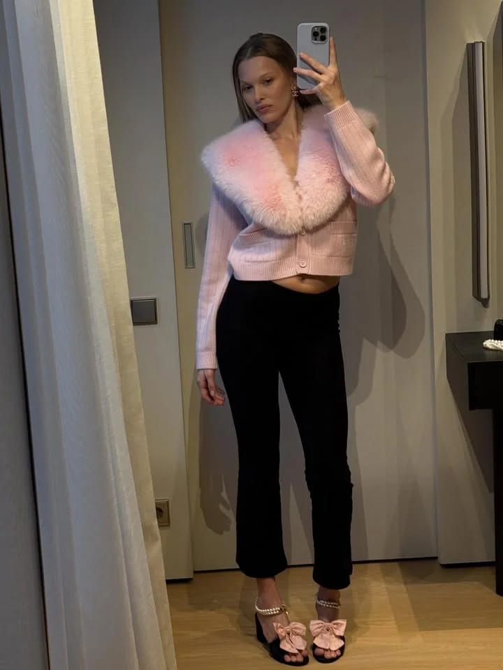 Customer photo review of Ella Faux Fur Collar Cropped Knit Cardigan