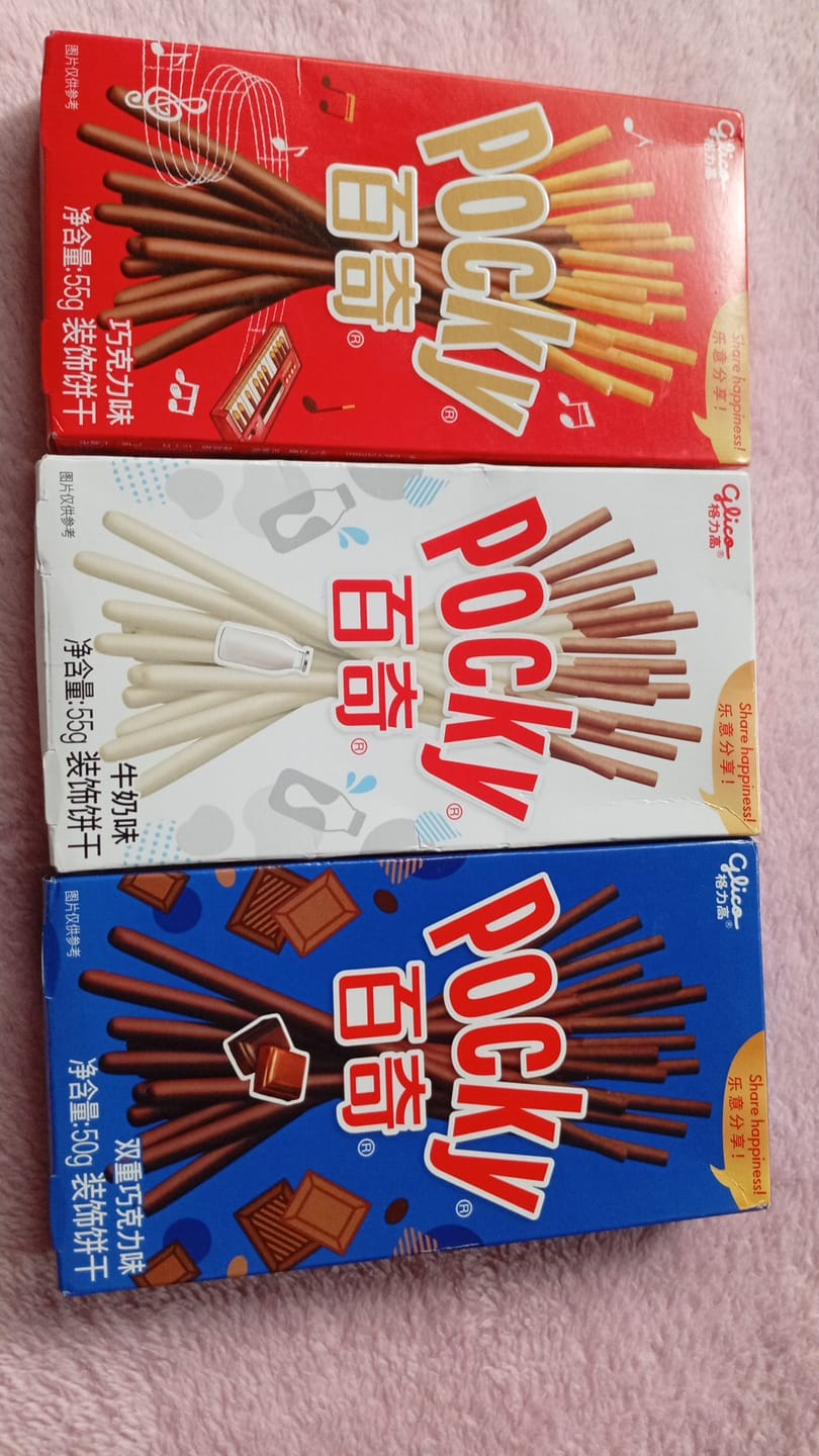 Customer photo review of Pocky Sticks [Pepero]