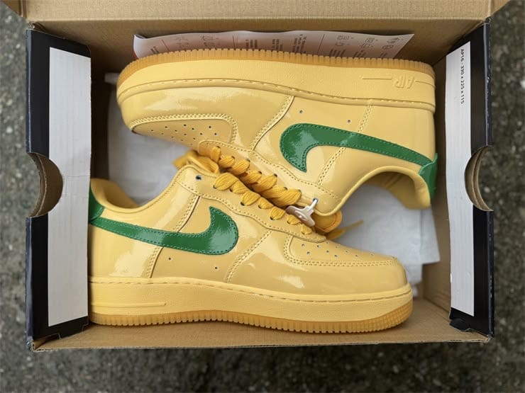 Customer photo review of Nike Air Force 1 Low patent-leather